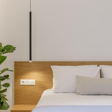 Central Sunny Loft With Plunge Pool Atena Exterior foto