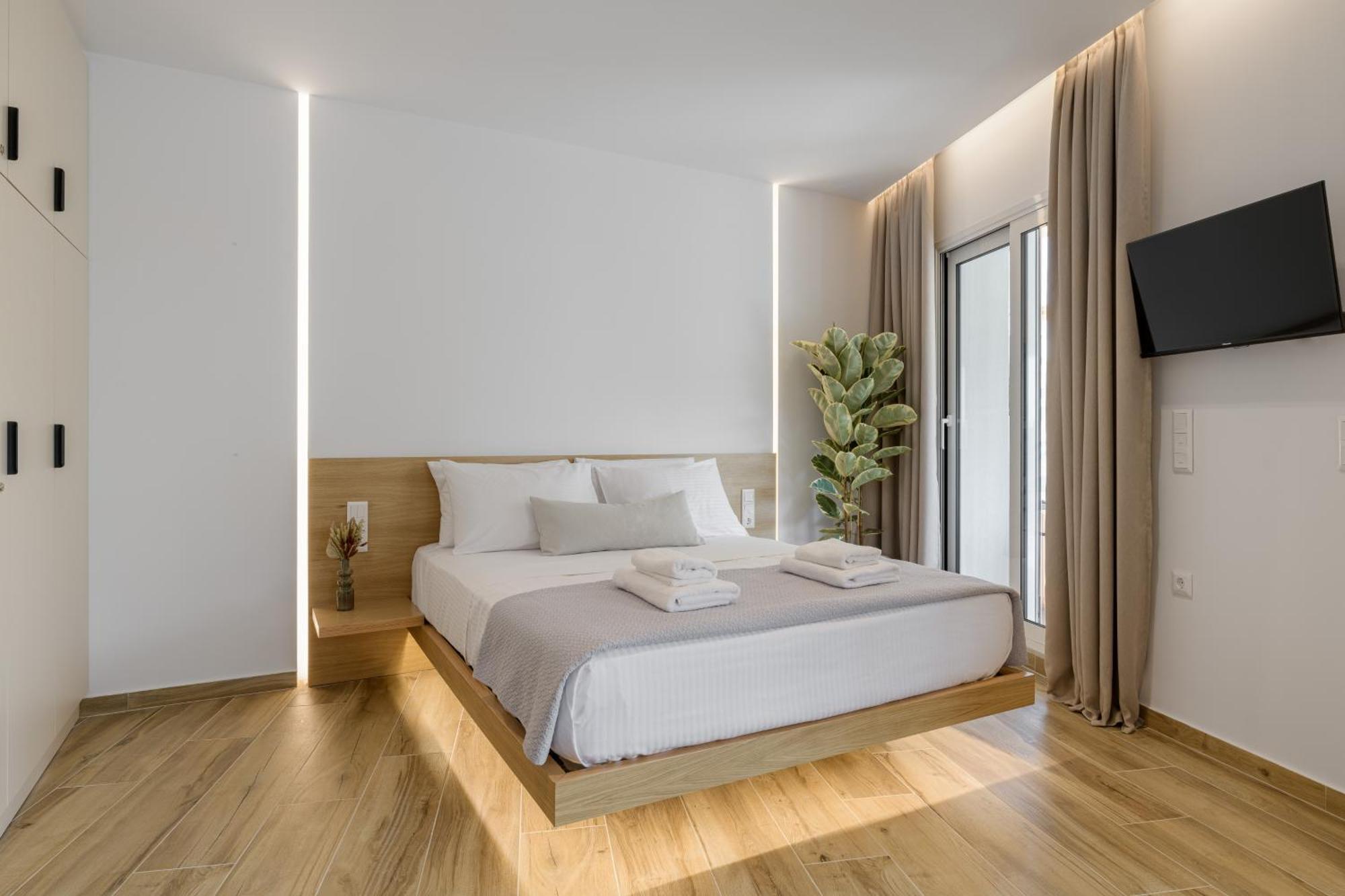 Central Sunny Loft With Plunge Pool Atena Exterior foto