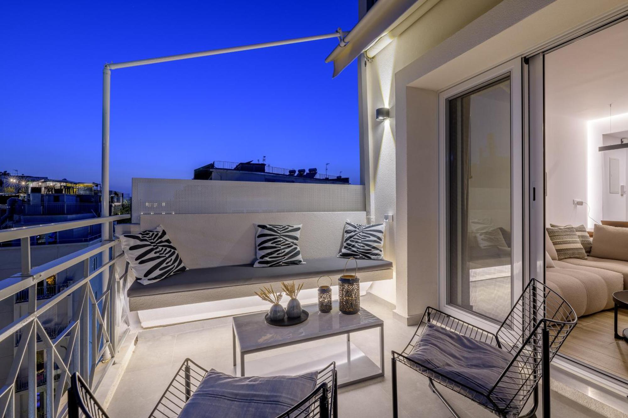 Central Sunny Loft With Plunge Pool Atena Exterior foto