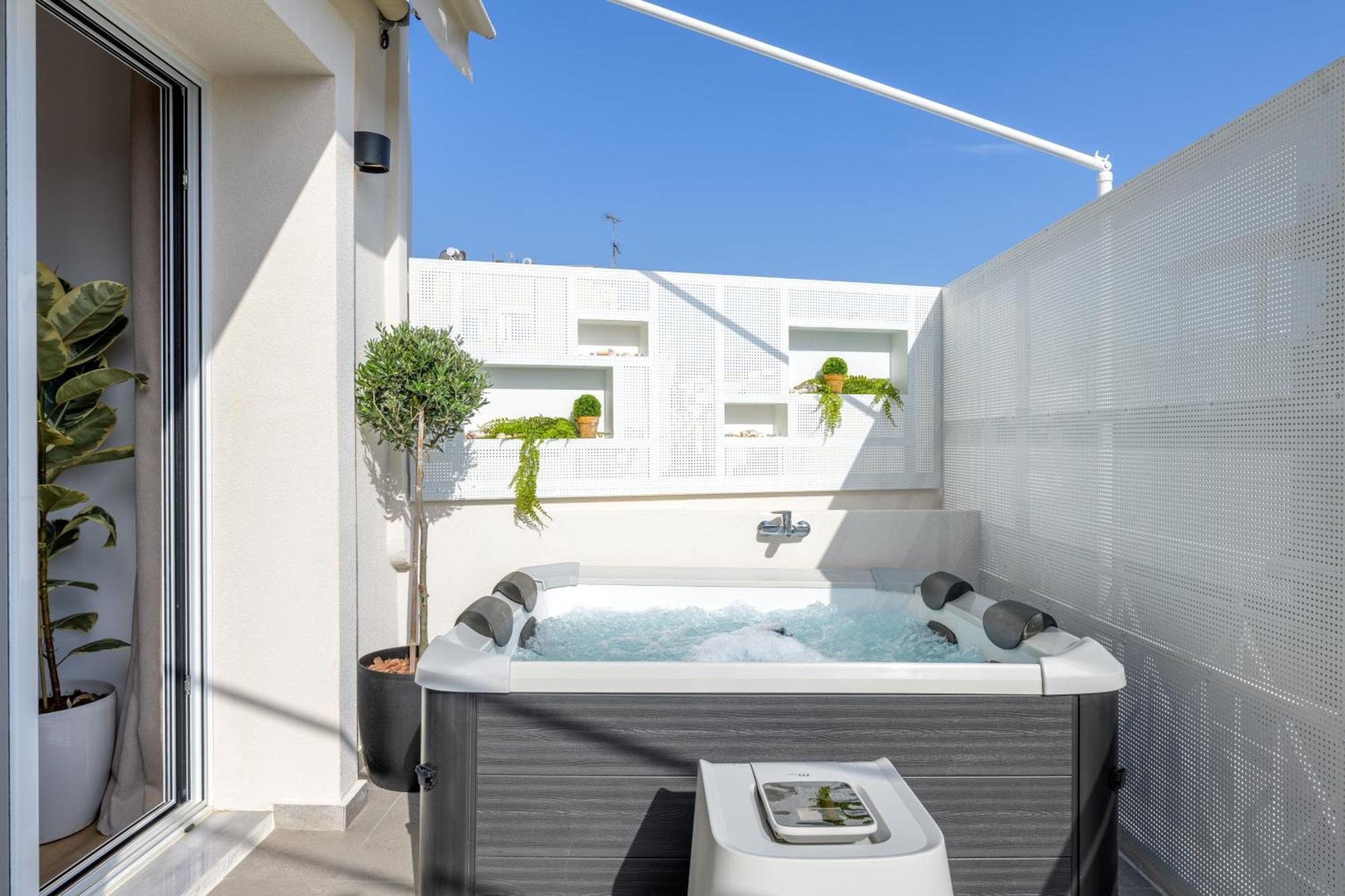 Central Sunny Loft With Plunge Pool Atena Exterior foto