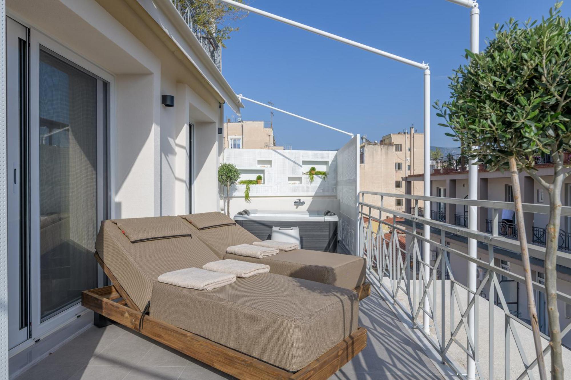Central Sunny Loft With Plunge Pool Atena Exterior foto